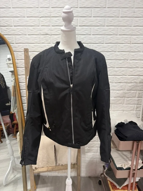 Scorpion Motorcycle Jacket - Picture 1 of 11